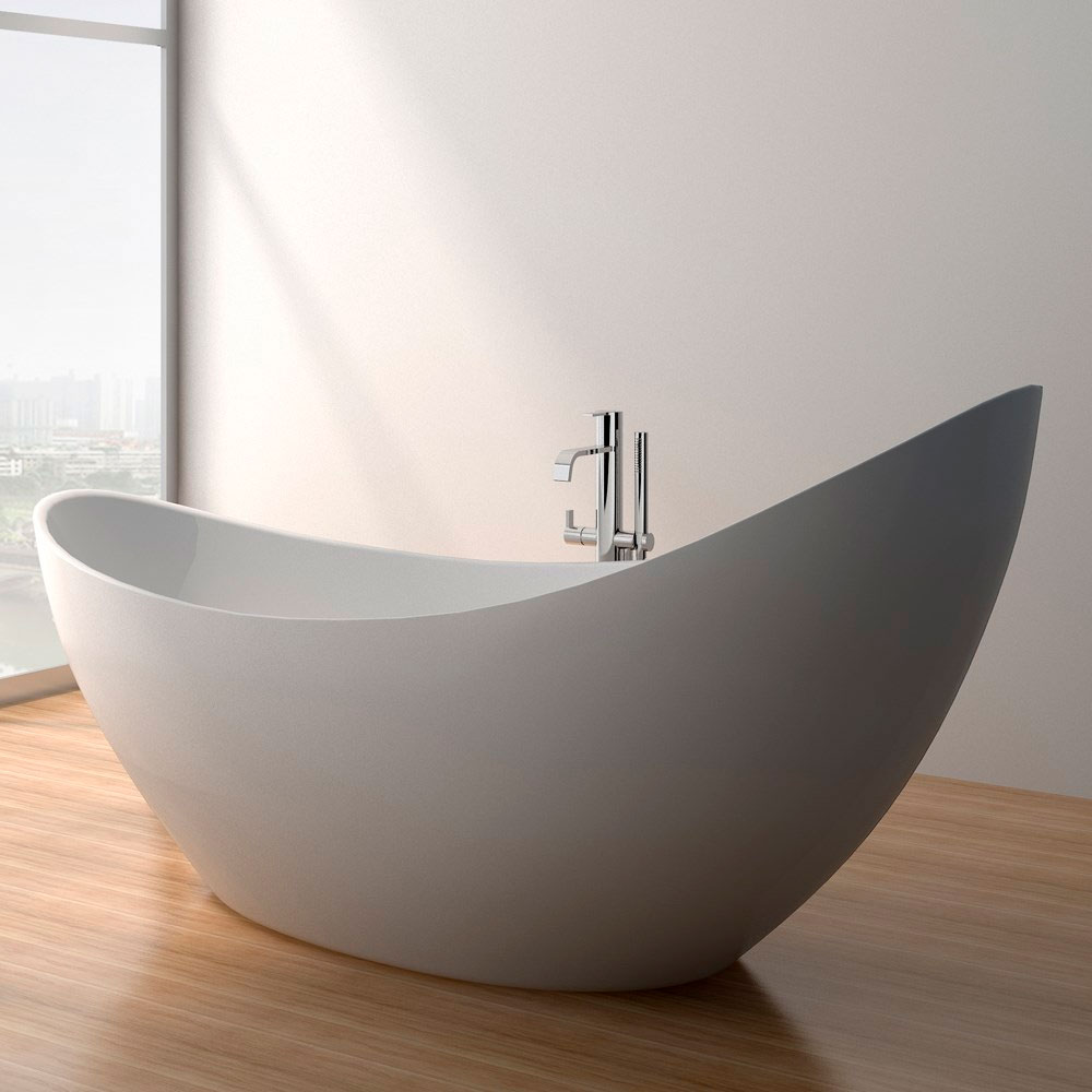 SOAKING BATHTUBS